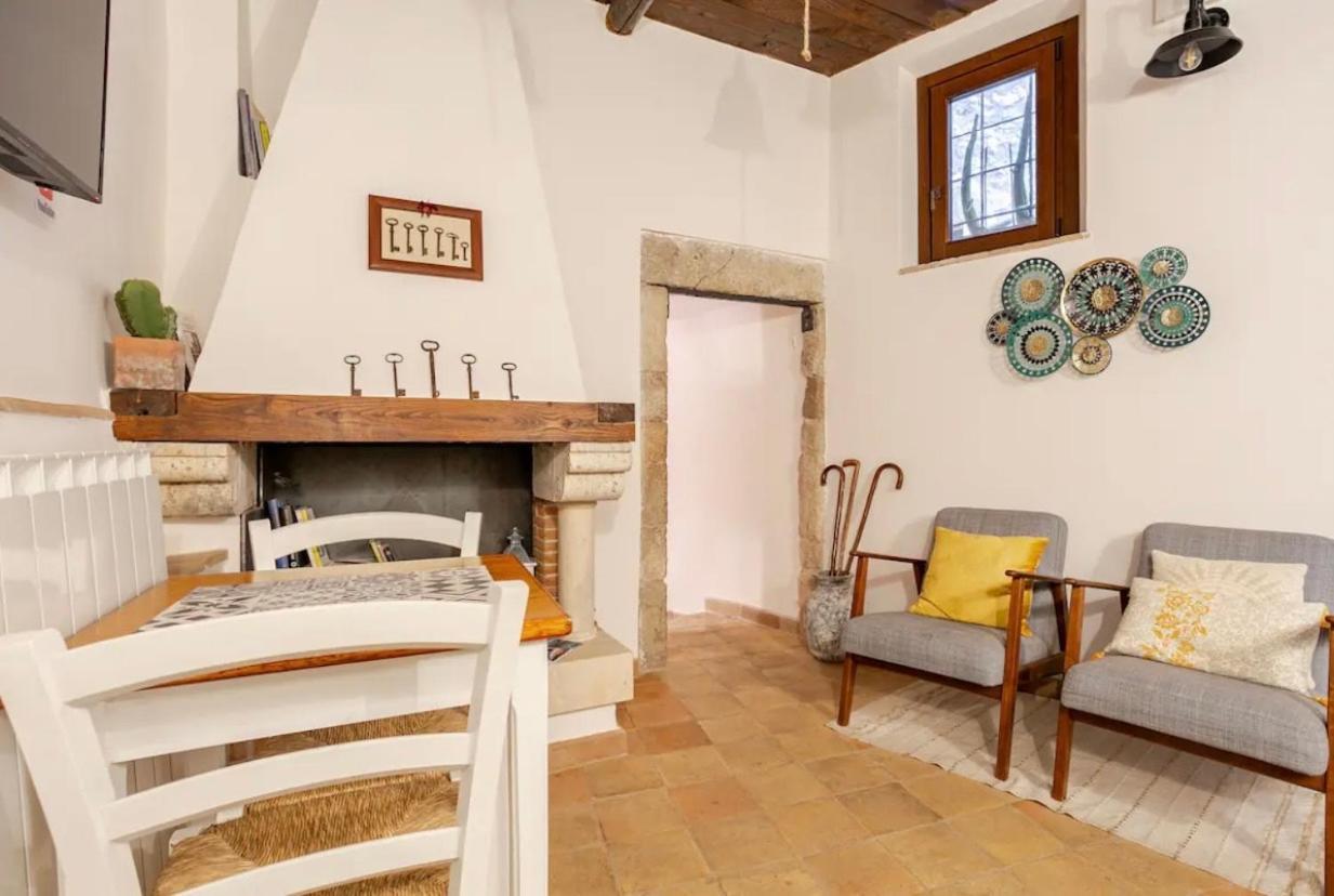 Aurora Medieval House Sermoneta Luaran gambar