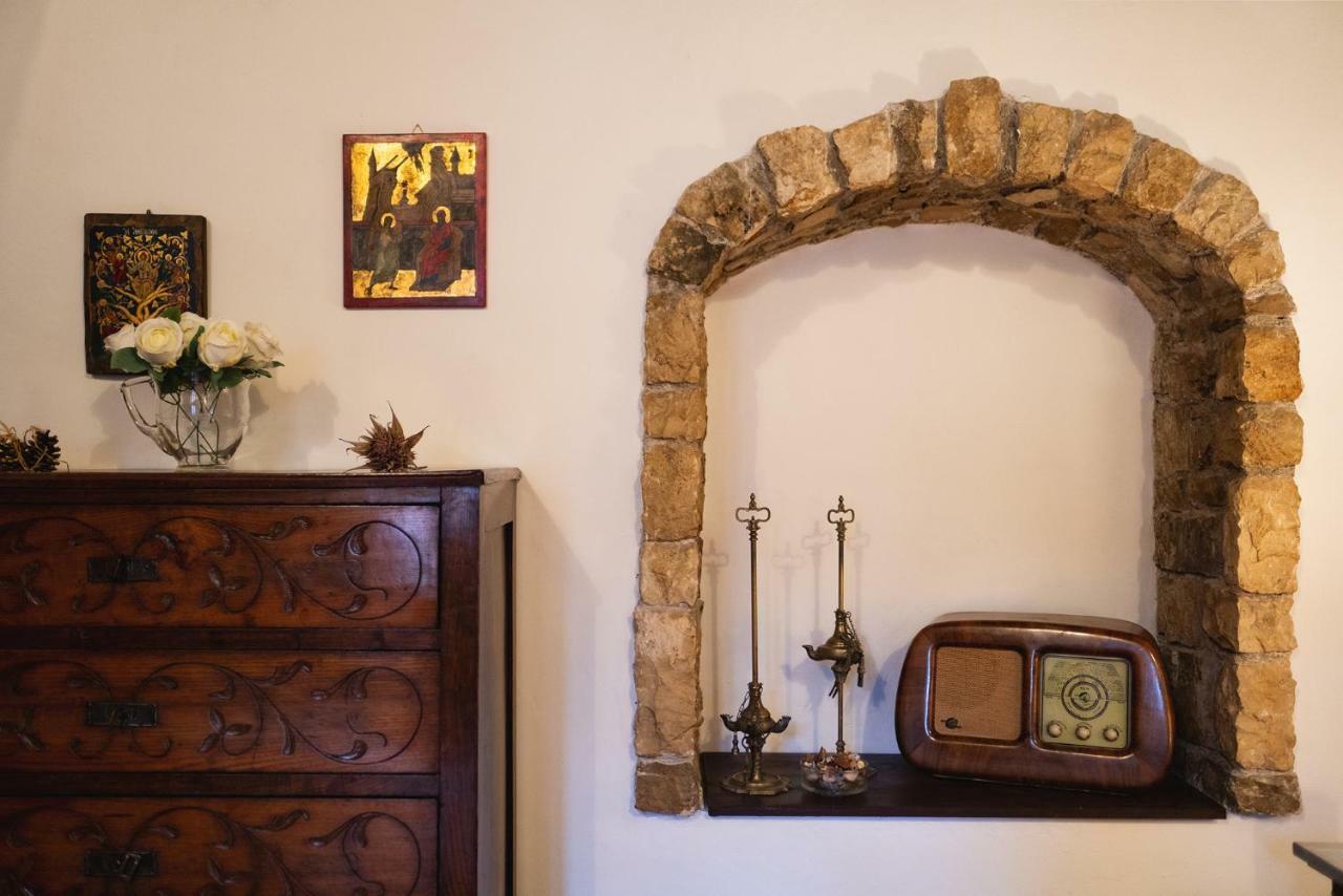 Aurora Medieval House Sermoneta Luaran gambar