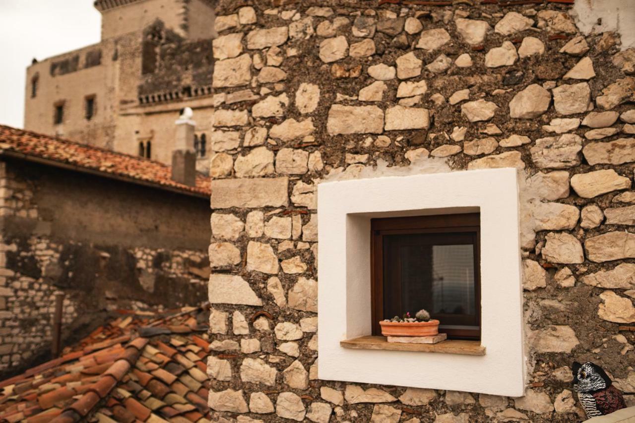 Aurora Medieval House Sermoneta Luaran gambar