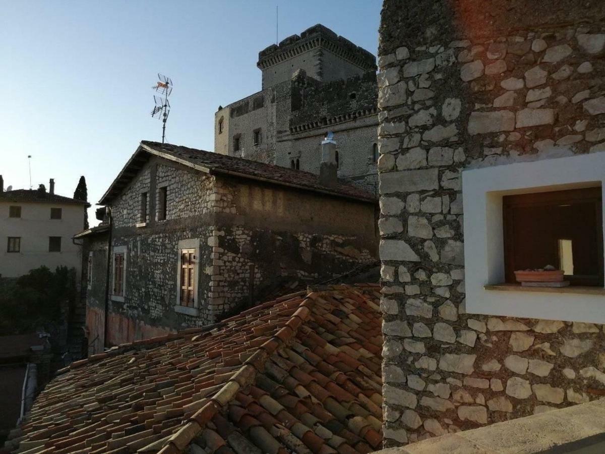 Aurora Medieval House Sermoneta Luaran gambar