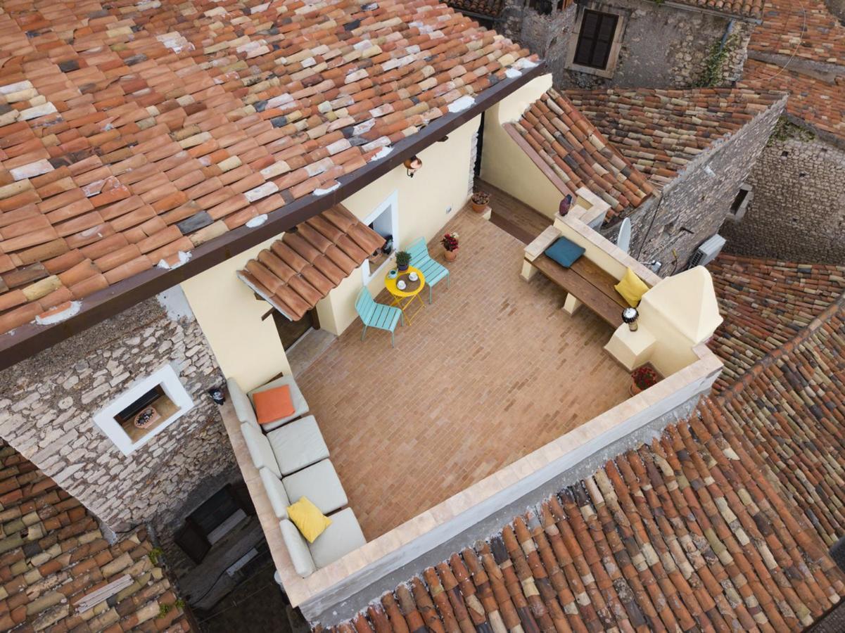 Aurora Medieval House Sermoneta Luaran gambar